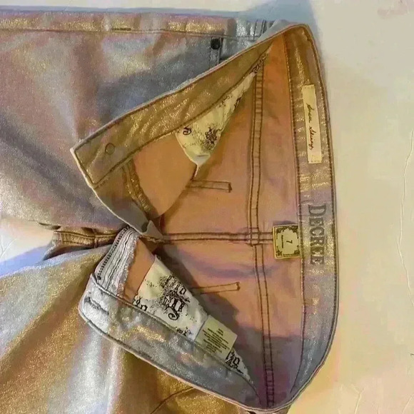 DecRee super skinny, pink sparkle jeans, size 7​ - Picture 2 of 4